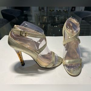 Versace Gold High Heel Sandals
Runway and RARE 38
